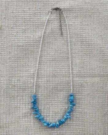 6  κολιε χαντρες (1)